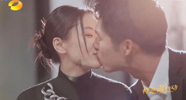 月薪4万的“关键”新兴岗位：研究如何向AI发问